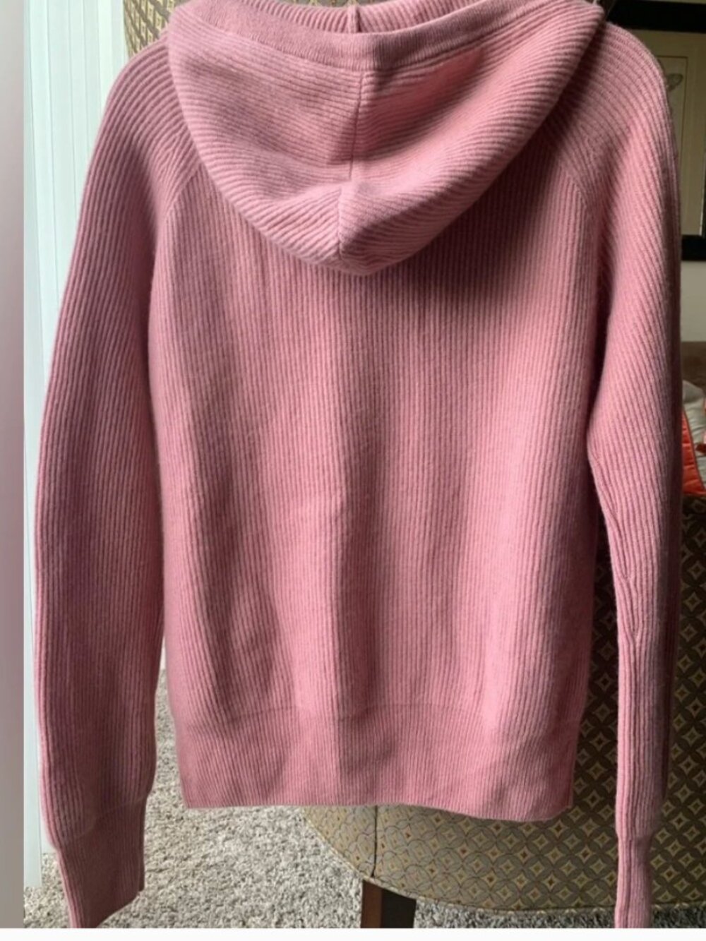 Never A Wallflower - 100% Cashmere Hoodie - Pale Pink - Picture 4 of 4